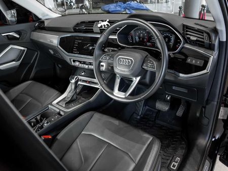 2025-Audi-Q3-35TDI-Urban-Edition_9