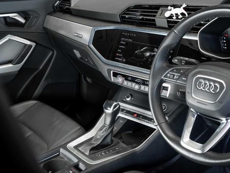 2025-Audi-Q3-35TDI-Urban-Edition_10