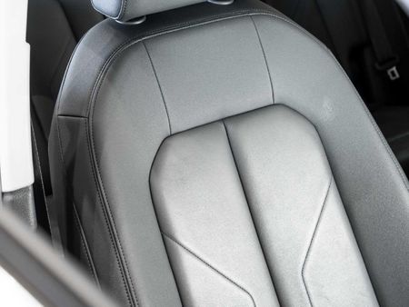 2025-Audi-Q3-35TDI-Urban-Edition_14