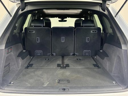 2020-Audi-Q7-30-TDI-quattro-Auto-45-TDI_16
