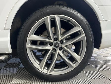 2020-Audi-Q7-30-TDI-quattro-Auto-45-TDI_6