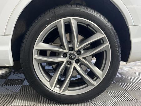 2020-Audi-Q7-30-TDI-quattro-Auto-45-TDI_7