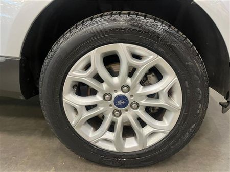 2018-Ford-EcoSport-15-TDCi-Titanium_8