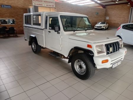 2015-Mahindra-Bolero-NEF-Single-Cab_2
