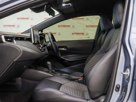 2024-Toyota-Corolla-18-XS-Hybrid-Auto_6