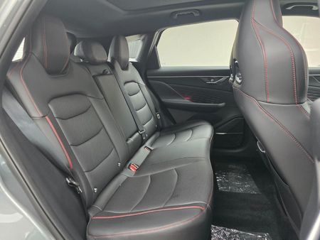 2025-BAIC-X55-15T-Premium-Auto_12