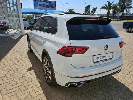 2026-Volkswagen-Tiguan-Allspace-14-TSI-R-Line-DSG-Auto_4