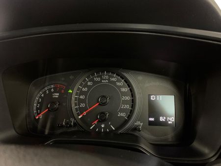 2022-Toyota-Corolla-Cross-18-XI_19