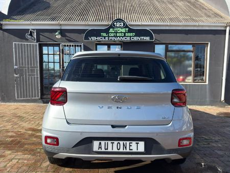 2022-Hyundai-Venue-10-TGDI-Motion_5
