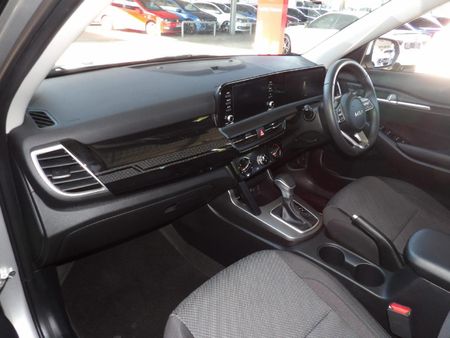 2024-Kia-Seltos-15-CRDi-LX_13