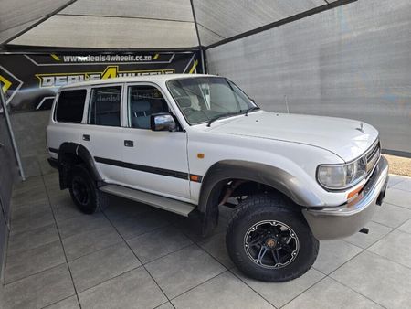 1993-Toyota-Land-Cruiser-80-45-GX-Station-Wagon_1