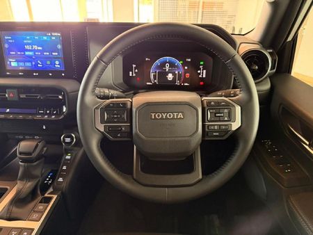 2026-Toyota-Land-Cruiser-Prado-TX-28GD-Auto_16