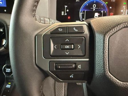 2026-Toyota-Land-Cruiser-Prado-TX-28GD-Auto_27