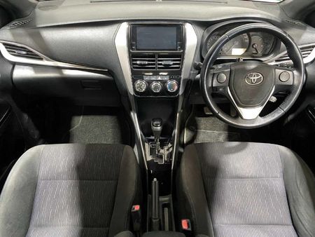 2018-Toyota-Yaris-15-XS-Auto-5-dr_13