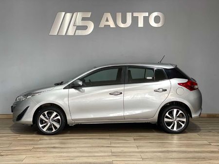 2018-Toyota-Yaris-15-XS-Auto-5-dr_2