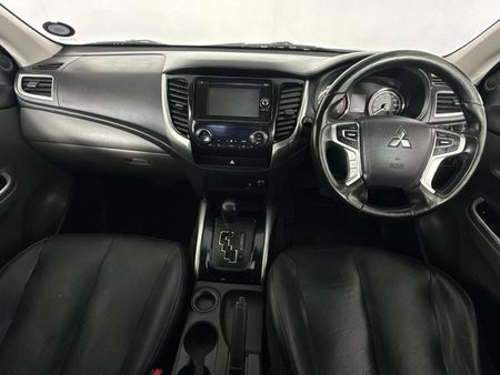 2018-Mitsubishi-Triton-24-Di-Dc-Auto-Double-Cab_1