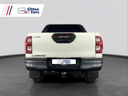 2021-Toyota-Hilux-28-GD-6-Raised-Body-Legend-Auto-Double-Cab_4
