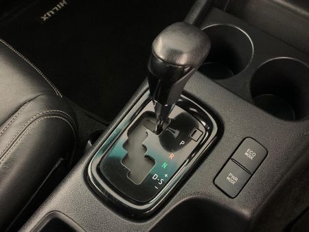 2021-Toyota-Hilux-28-GD-6-Raised-Body-Legend-Auto-Double-Cab_6