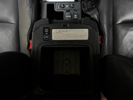 2018-Toyota-Land-Cruiser-Prado-30-D-VX-L-Auto_14