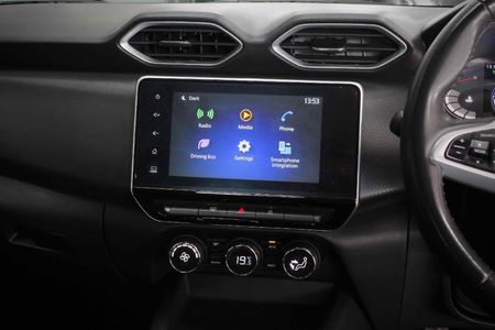 2023-Nissan-Magnite-10T-Acenta-Plus_11