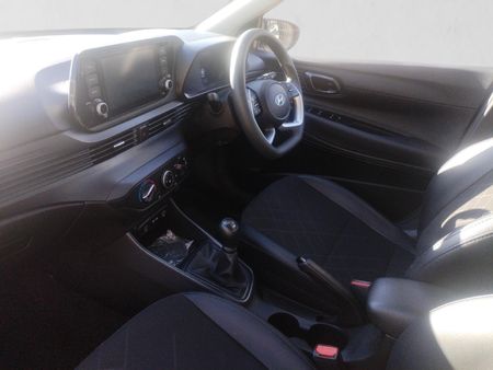 2024-Hyundai-i20-12-Premium_18