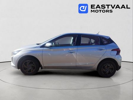2024-Hyundai-i20-12-Premium_3