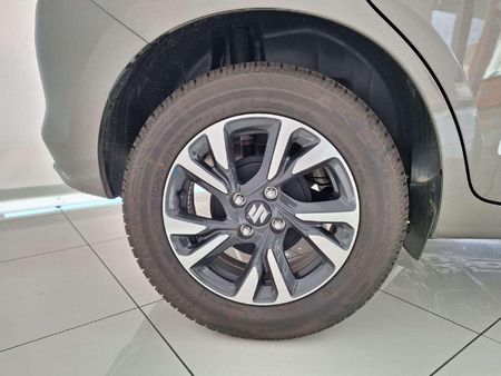 2026-Suzuki-Swift-12-GLX_6