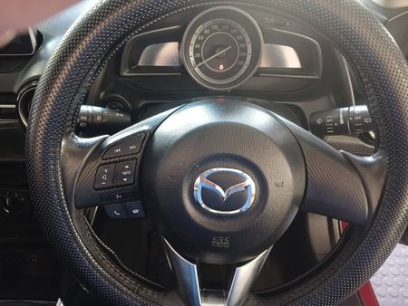 2017-Mazda-2-15-Dynamic-5-dr_10