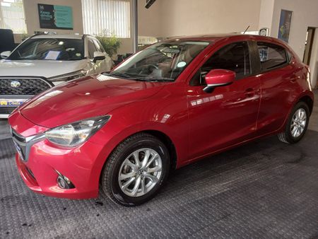 2017-Mazda-2-15-Dynamic-5-dr_1