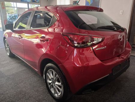 2017-Mazda-2-15-Dynamic-5-dr_2