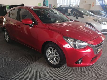 2017-Mazda-2-15-Dynamic-5-dr_3