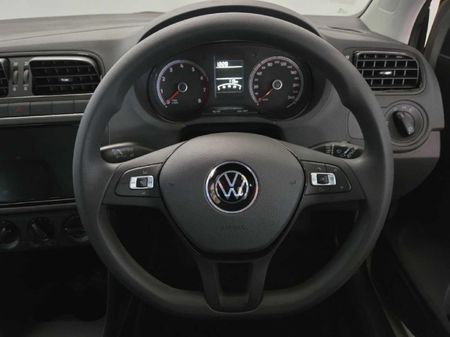 2025-Volkswagen-Polo-Vivo-14_12