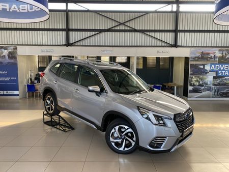 2024-Subaru-Forester-25i-S-ES-Auto_0