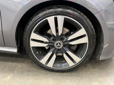 2017-Mercedes-Benz-A-Class-A-220d-Urban-Auto_8
