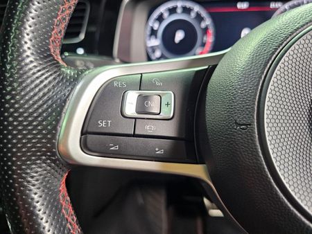 2020-Volkswagen-Golf-VII-GTI-20-TSI-Auto-TCR_16