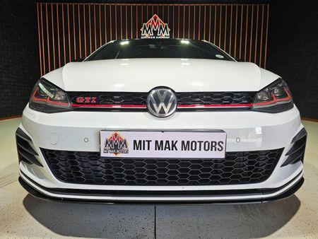 2020-Volkswagen-Golf-VII-GTI-20-TSI-Auto-TCR_4