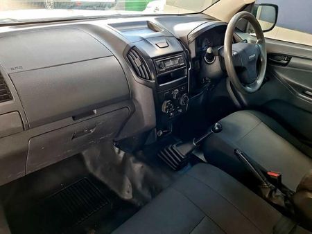 2020-Isuzu-D-Max-250-HO-Fleetside-Safety-Single-Cab_11
