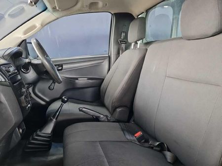 2020-Isuzu-D-Max-250-HO-Fleetside-Safety-Single-Cab_14