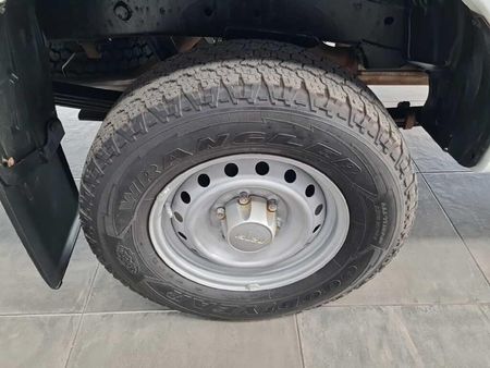 2020-Isuzu-D-Max-250-HO-Fleetside-Safety-Single-Cab_17