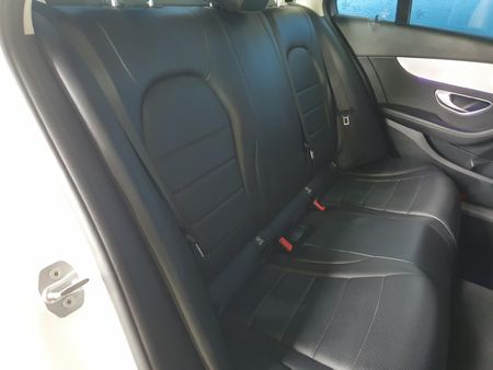 2020-Mercedes-Benz-C-Class-C-200-Auto_7