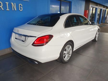 2020-Mercedes-Benz-C-Class-C-200-Auto_8