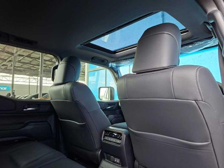 2025-Toyota-Land-Cruiser-Prado-VX-R-28GD-Auto_15