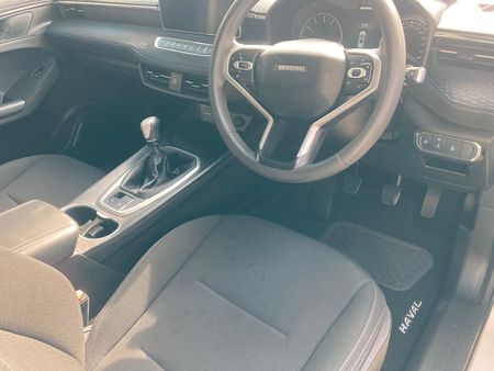 2022-Haval-Jolion-15T-City_11