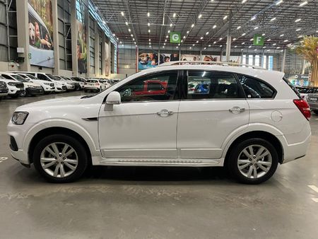 2017-Chevrolet-Captiva-22D-LT-Auto_3