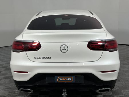 2019-Mercedes-Benz-GLC-Coupe-300d-4Matic_17