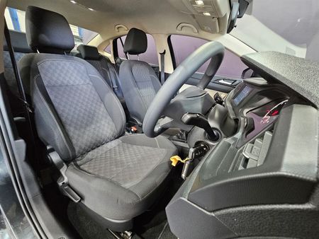 2025-Volkswagen-Polo-Classic-Polo-16_12