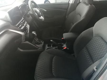2026-Suzuki-Grand-Vitara-15-GL-Auto_12