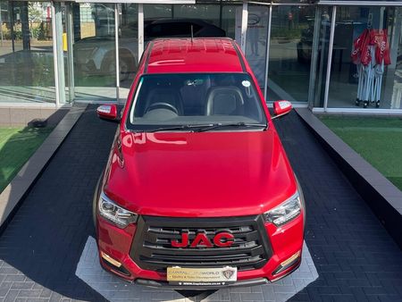2023-JAC-T8-20-CDI-Lux-4x4-Double-Cab_8