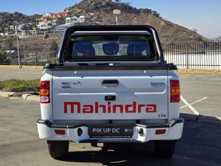 2026-Mahindra-Pik-Up-22-mHawk-S11-Auto-Double-Cab_4
