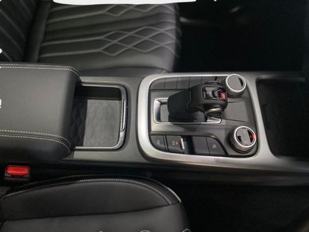 2026-GWM-Tank-300-24TD-Luxury-Auto_10